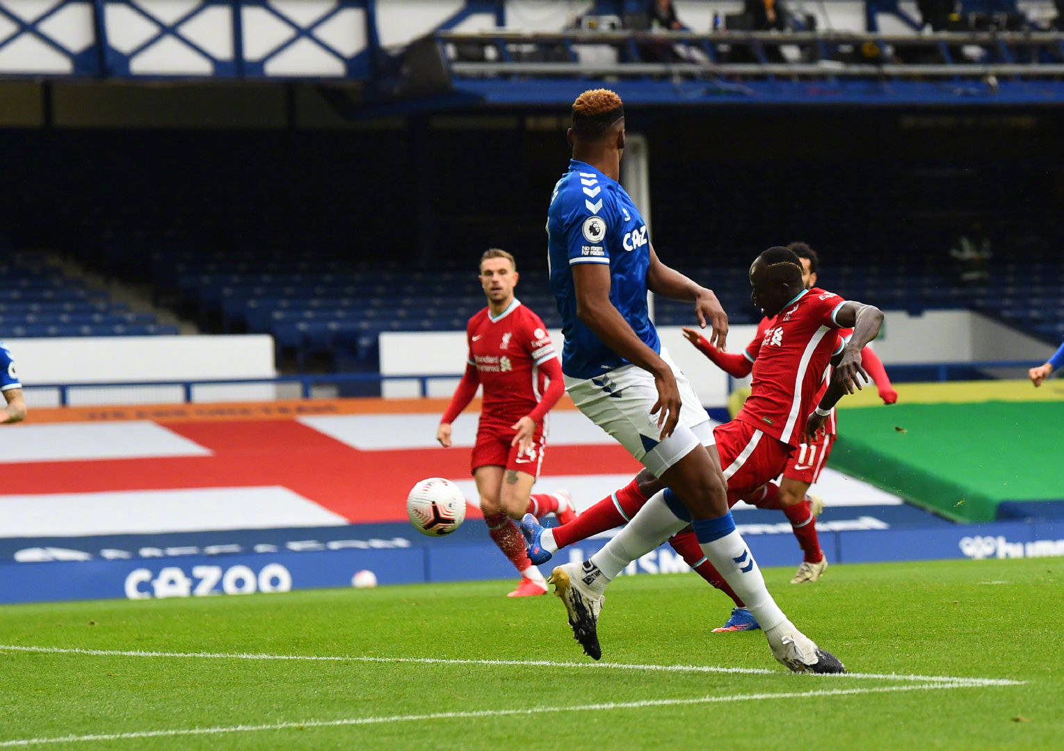 富竟在短短 富竟在短短