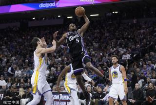 足球并非简 足球并非简