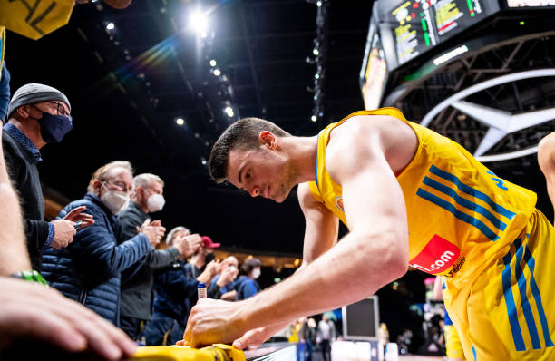 的默契与比 的默契与比