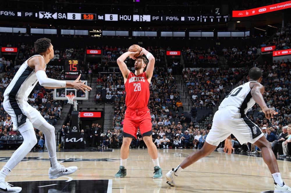 机会与隐忧 机会与隐忧